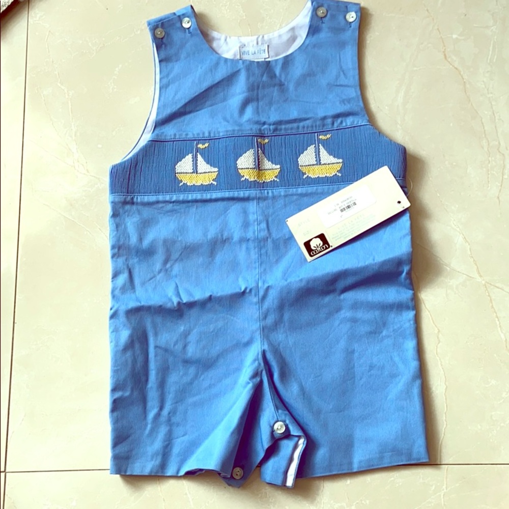 NWT Boys 4T smocked sailboat shortall